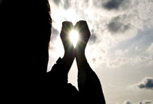 开云体育登录-银河战舰沉没之夜：皇马止步欧冠引爆足坛的五大争议漩涡