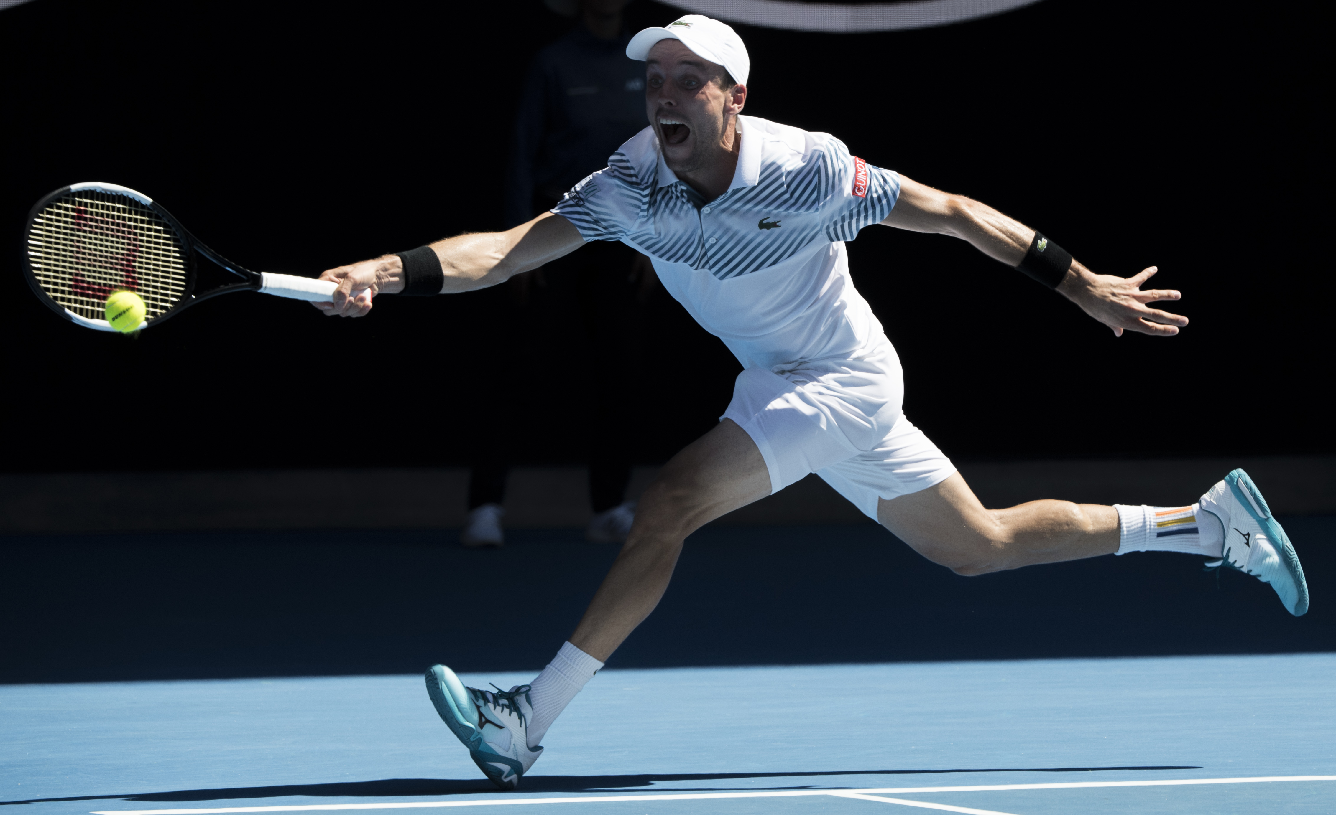 开云体育官网-西班牙网球队强势澳大利亚网球队，西西帕斯高光表现的简单介绍