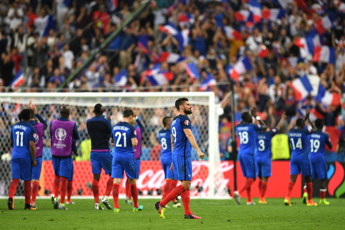 关于比利时强势克罗地亚，德布劳内统治全场的信息