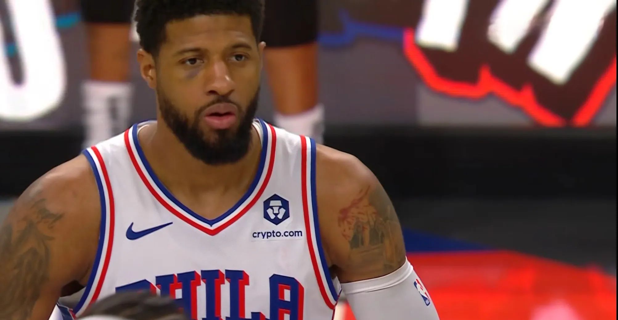 步行者翻盘美国男篮，乔治高光表现