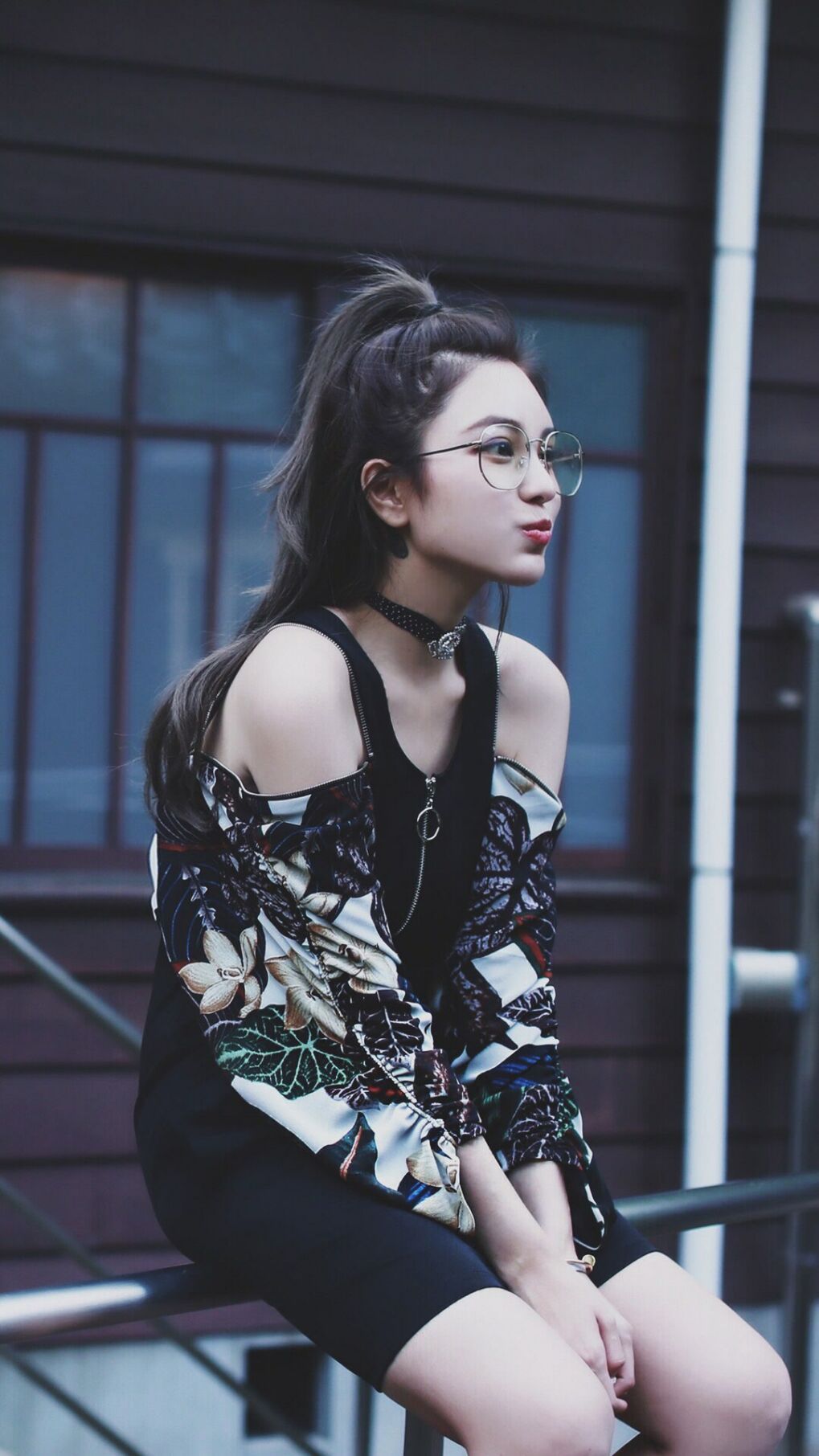 赛道上的逆袭，雷诺绝地反击，周冠宇高光时刻铸就翻盘奇迹