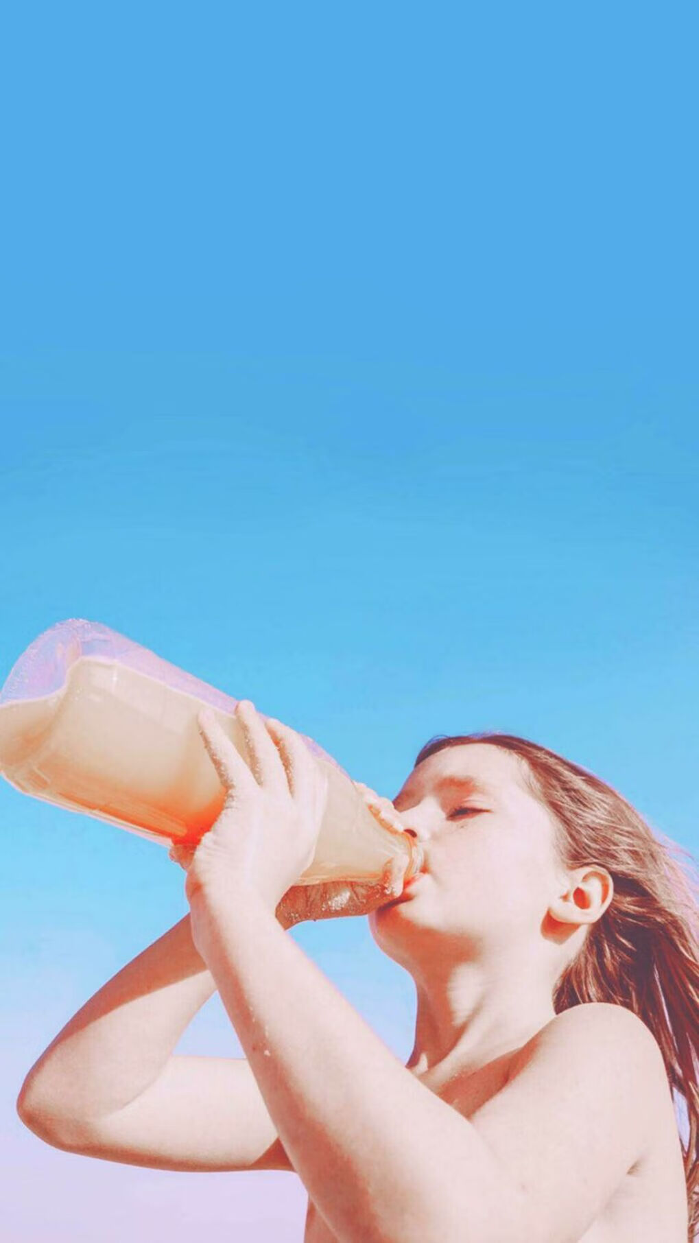 开云体育在线-孤岛上的王，阿劳霍在拉斯维加斯雨夜中画下的唯一轨迹