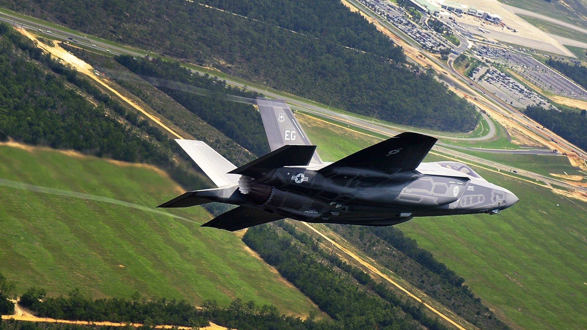 马赛狂风骤雨横扫塞维利亚,关键先生拉亚一夫当关定江山